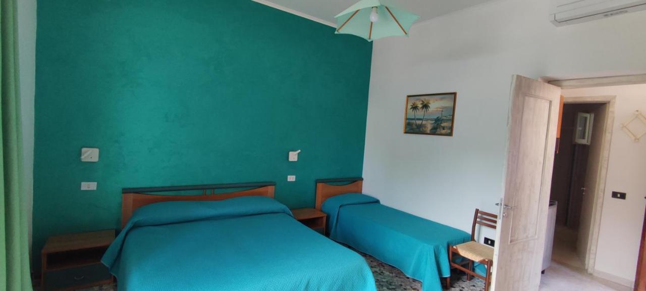 Chiaia Apartments Ponza Exterior foto