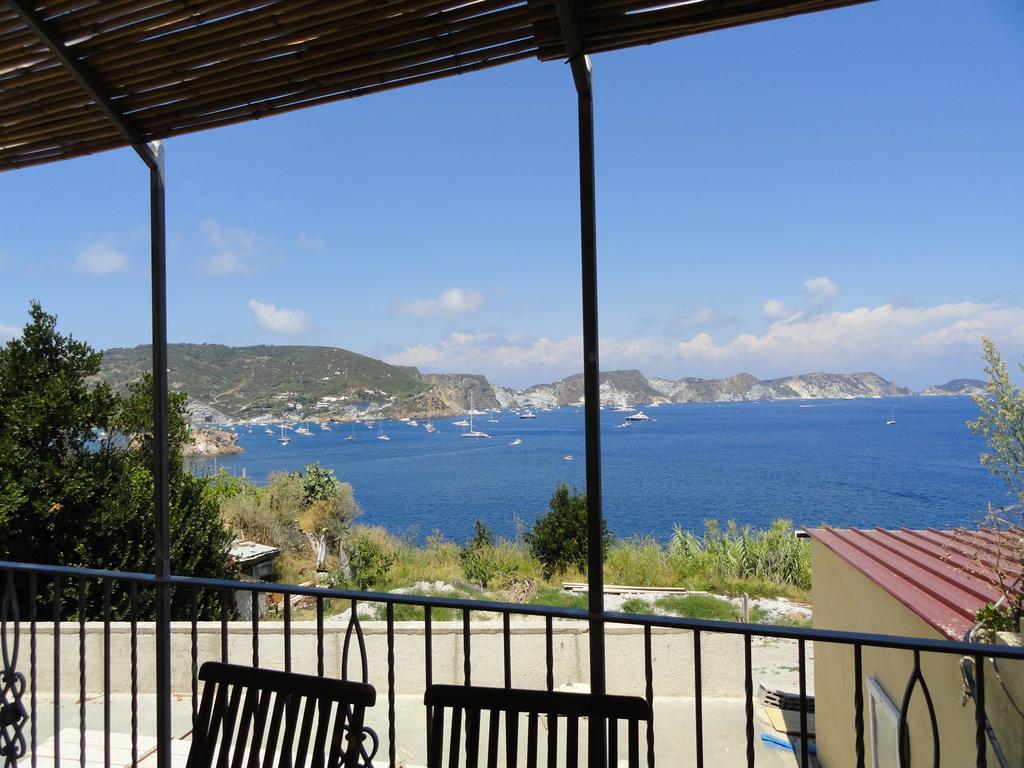 Chiaia Apartments Ponza Habitación foto